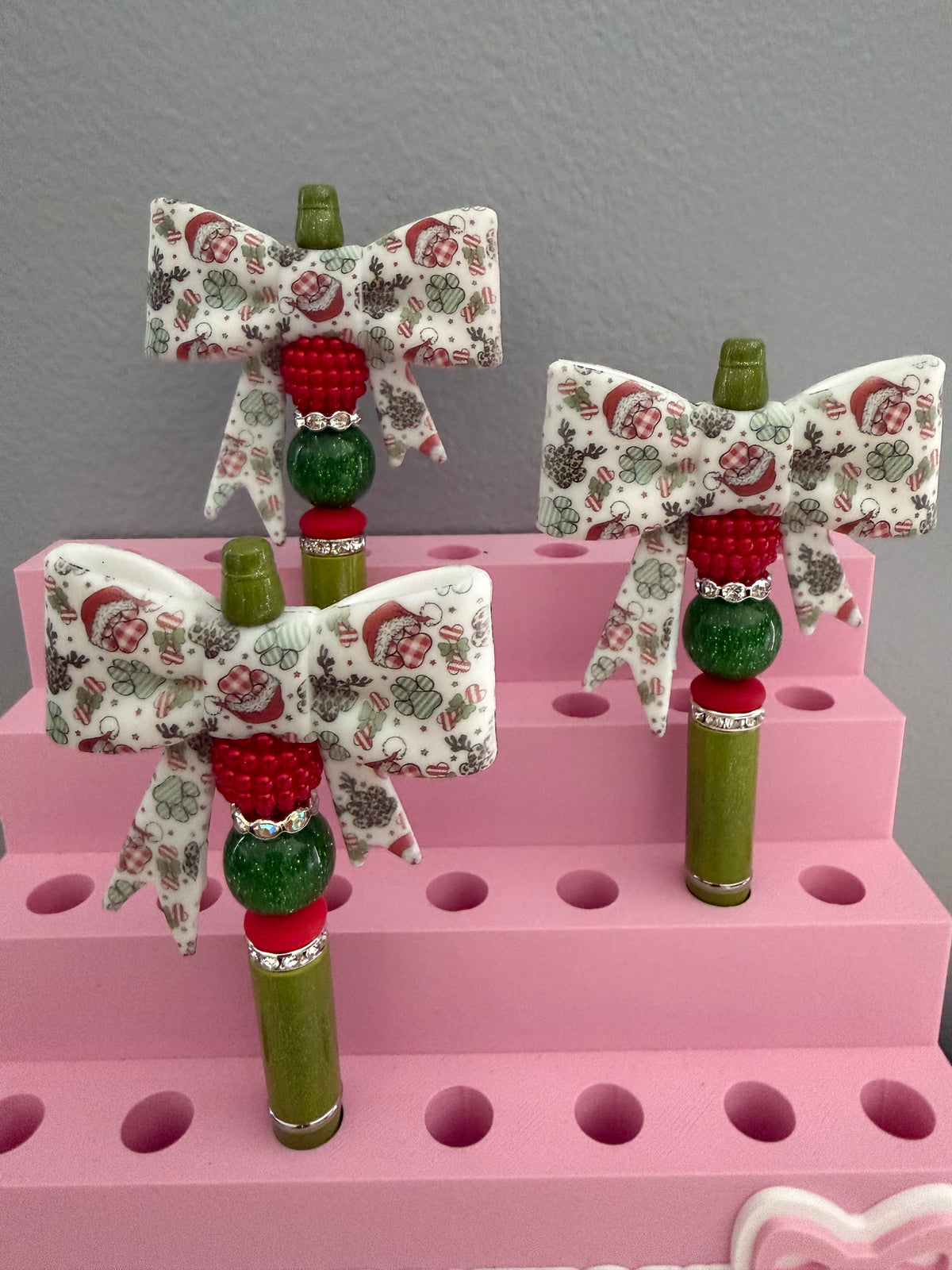 Santa Dog Paw Bow Beaded Pen
