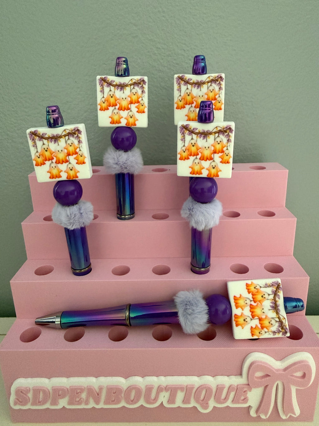 Ghost Family Beaded Pen