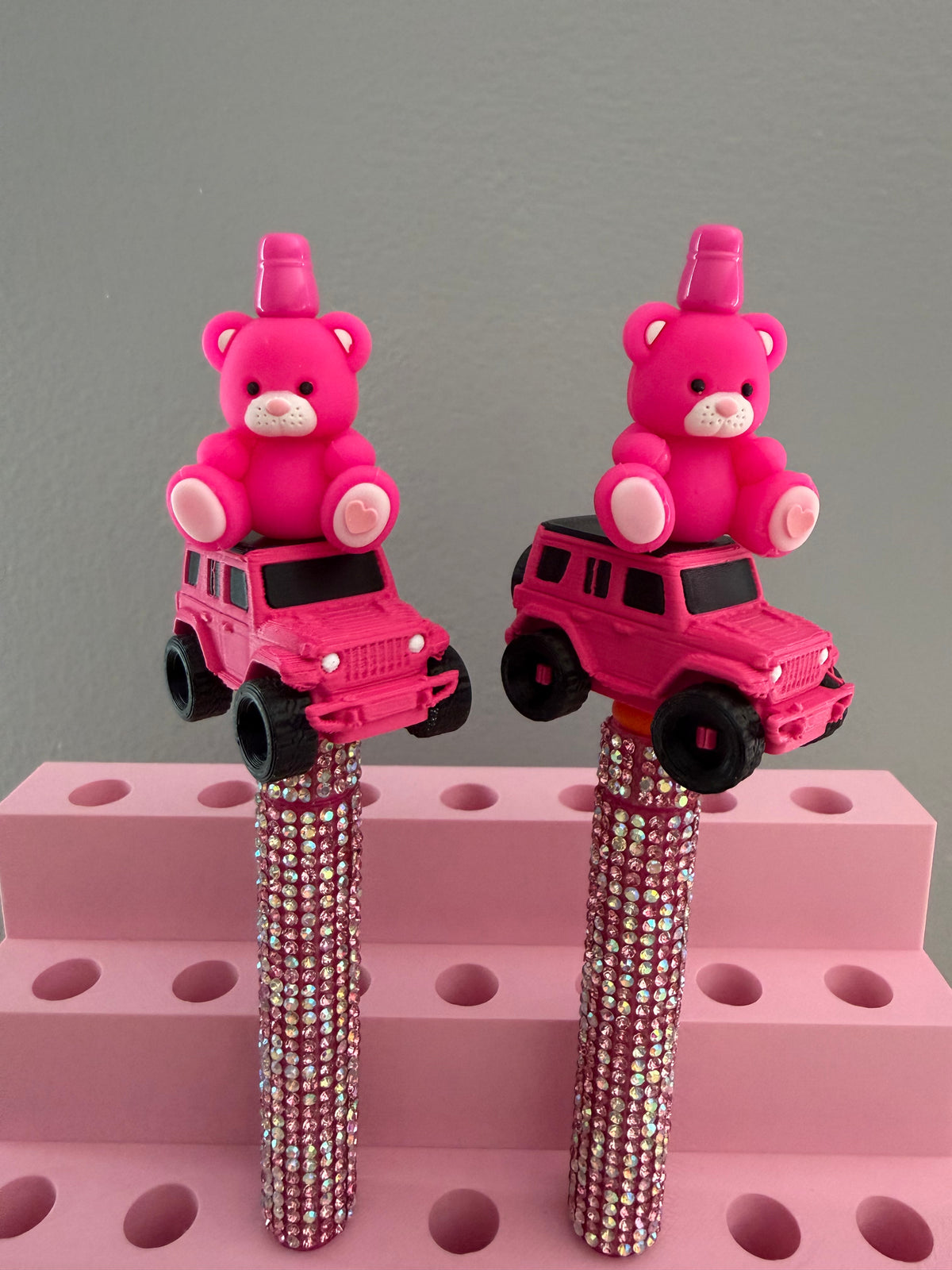 Teddy Bear on Jeep Beaded Pen