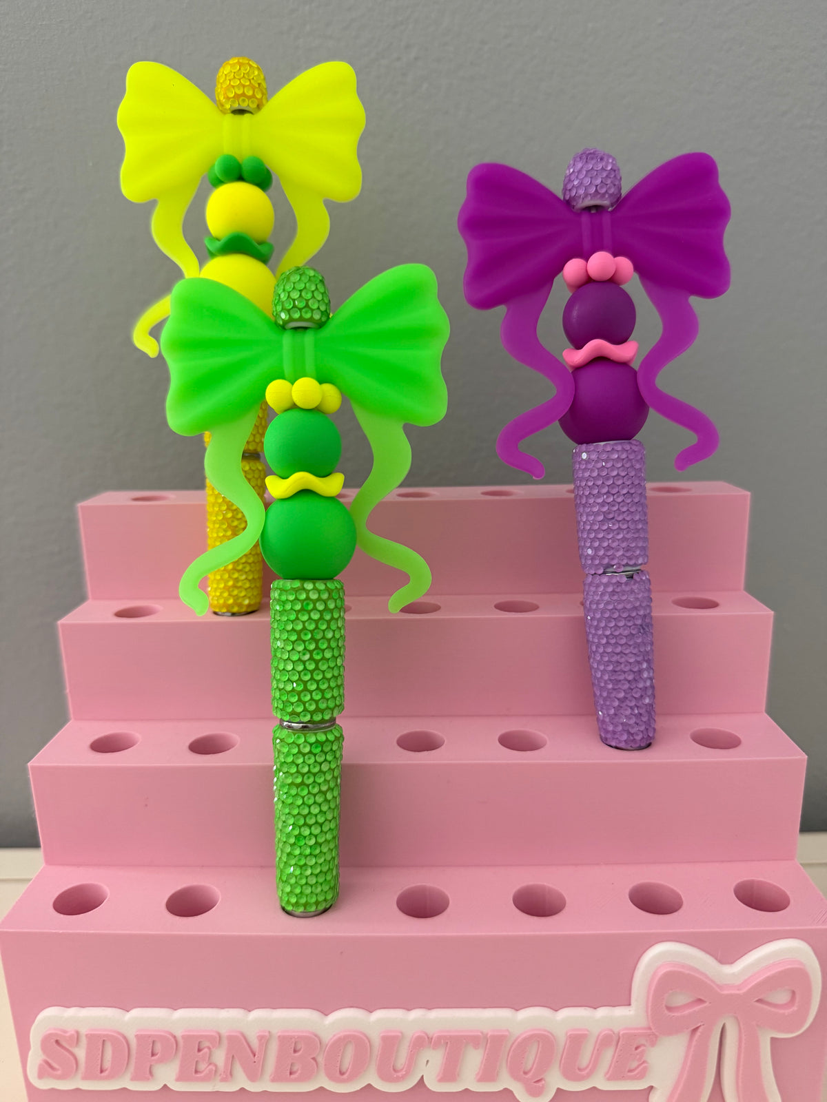 Neon Bow Beaded Pen