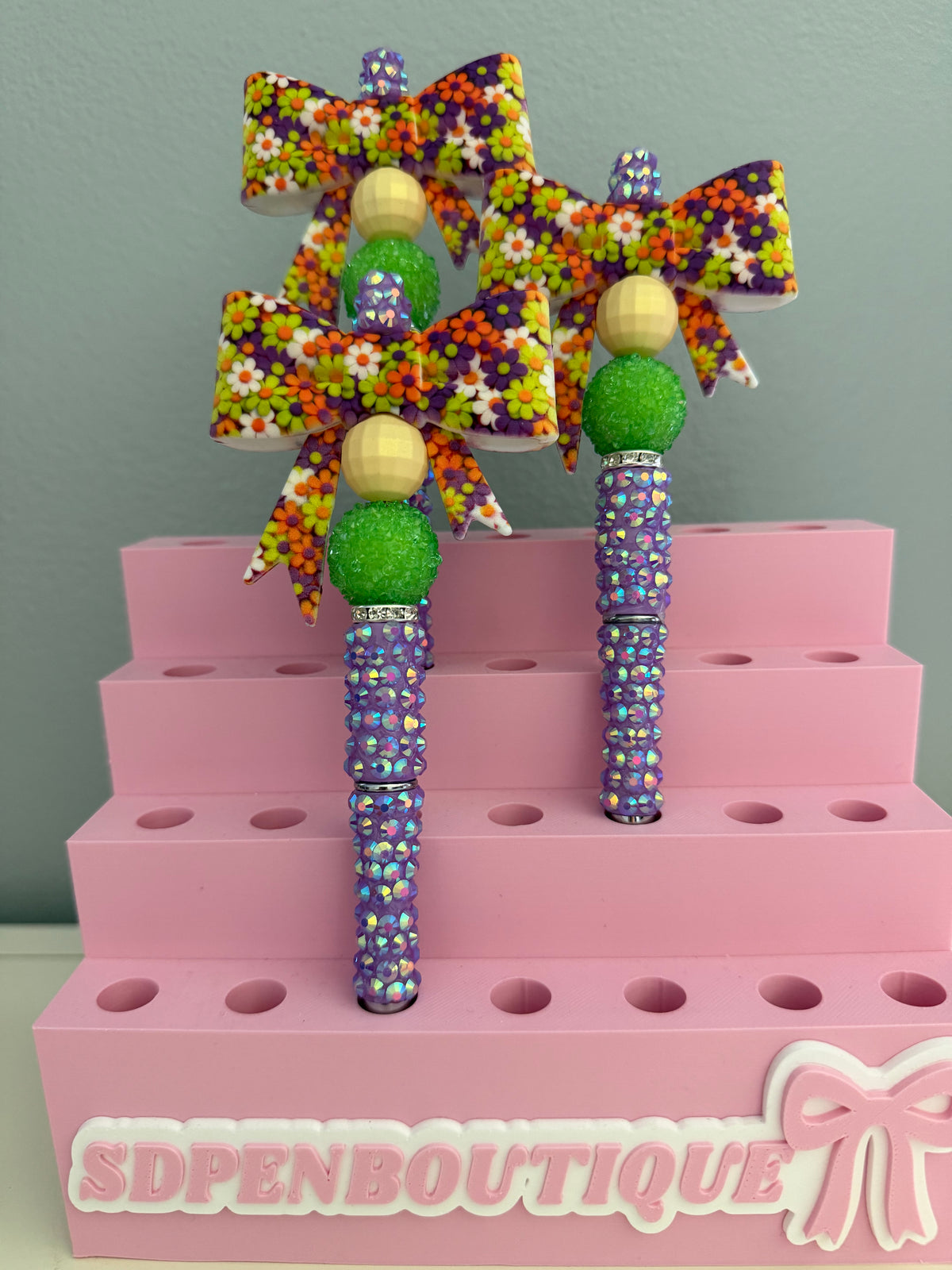 Fall Beaded Bow Pen