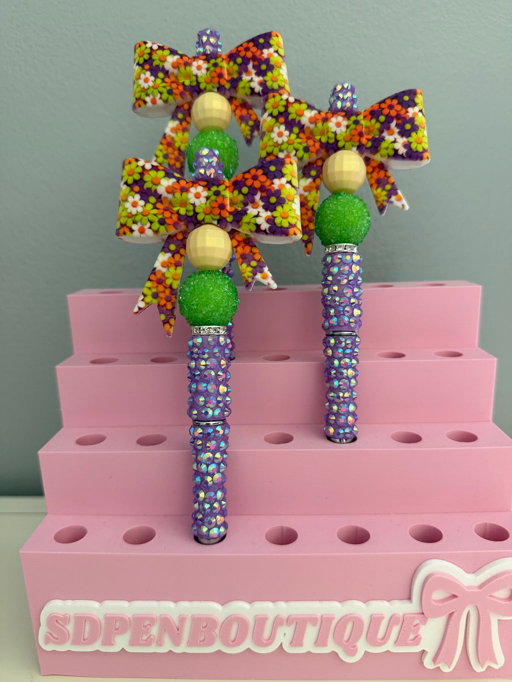 Fall Beaded Bow Pen