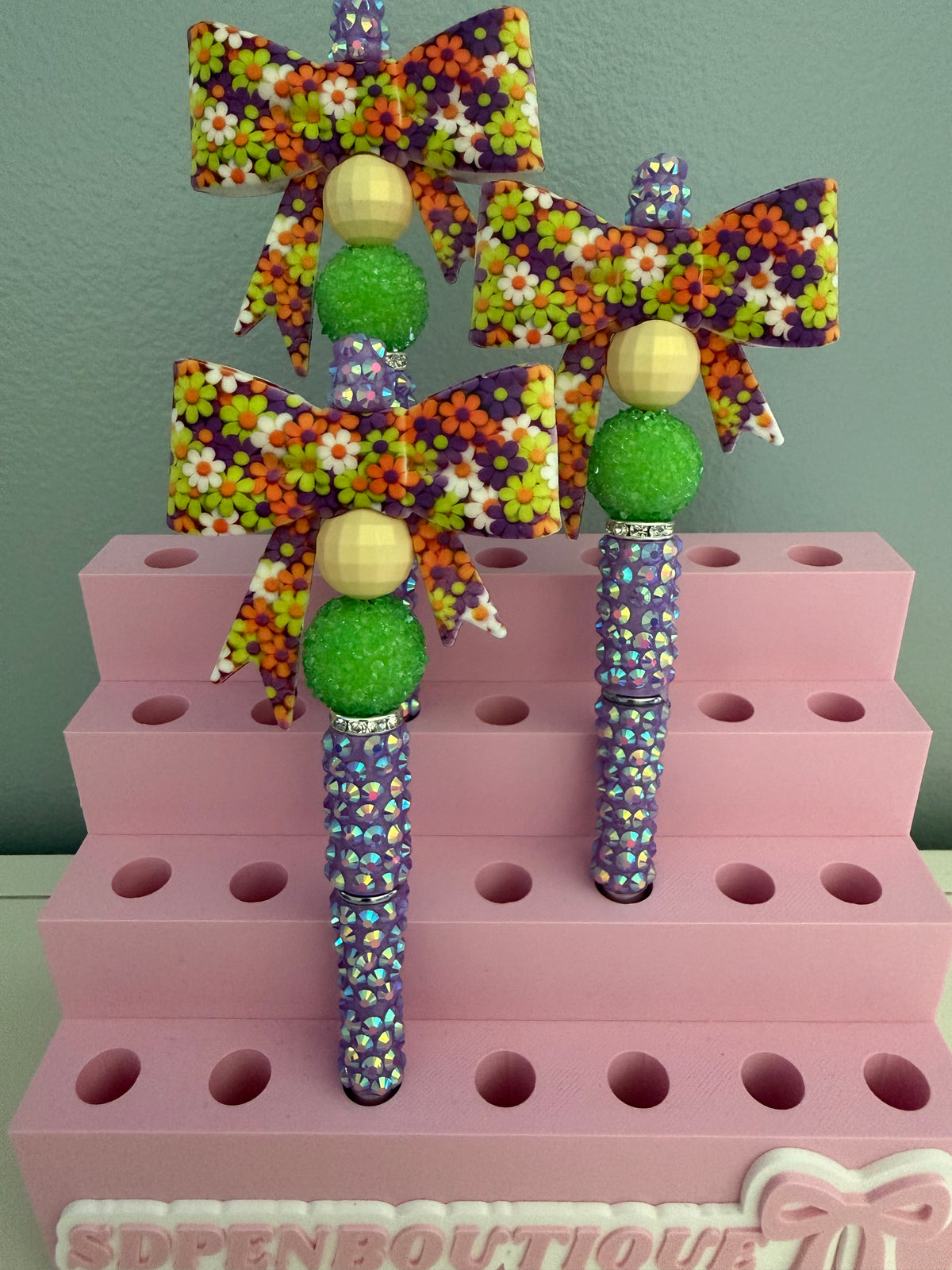 Fall Beaded Bow Pen