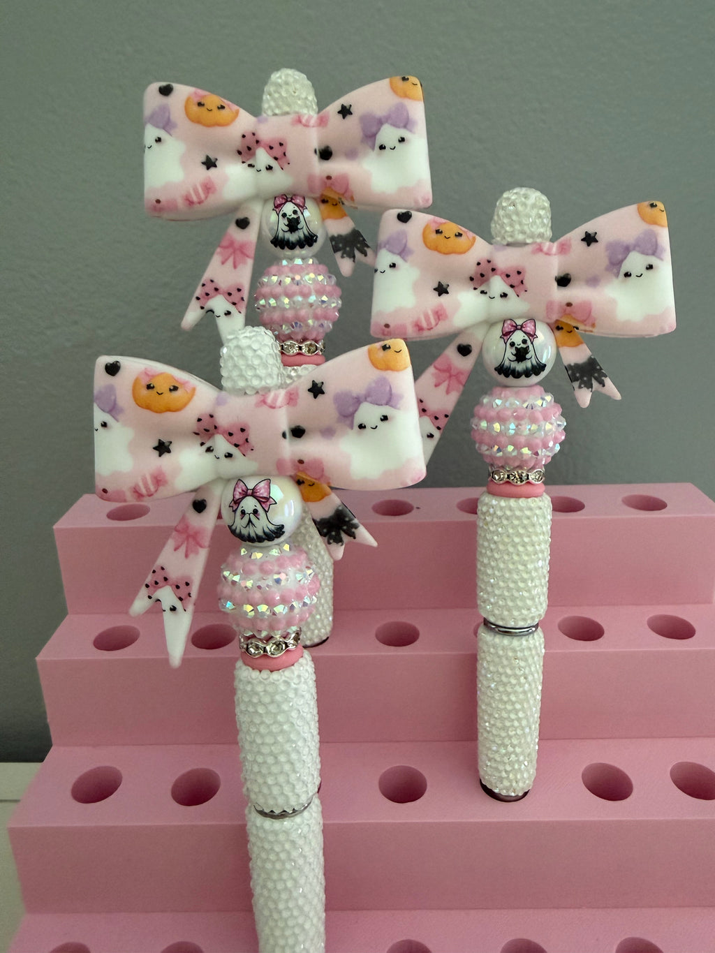 Pink Ghost Bow Beaded Pen
