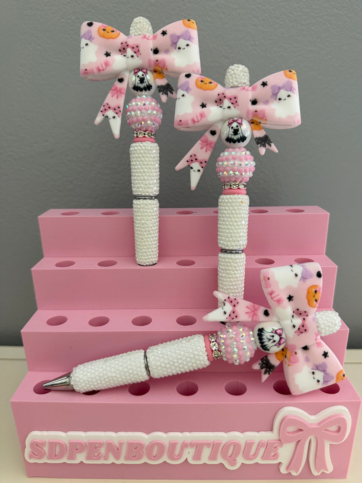 Pink Ghost Bow Beaded Pen